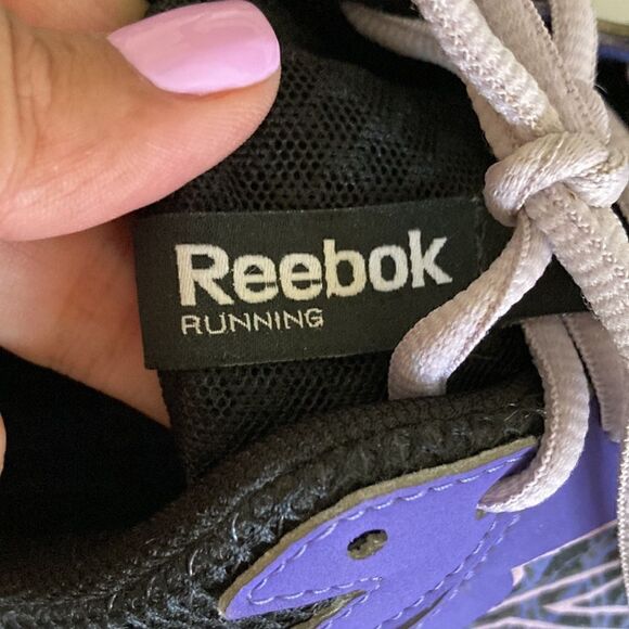 Reebok Running Shoes Purple size 8 - Picture 6 of 6